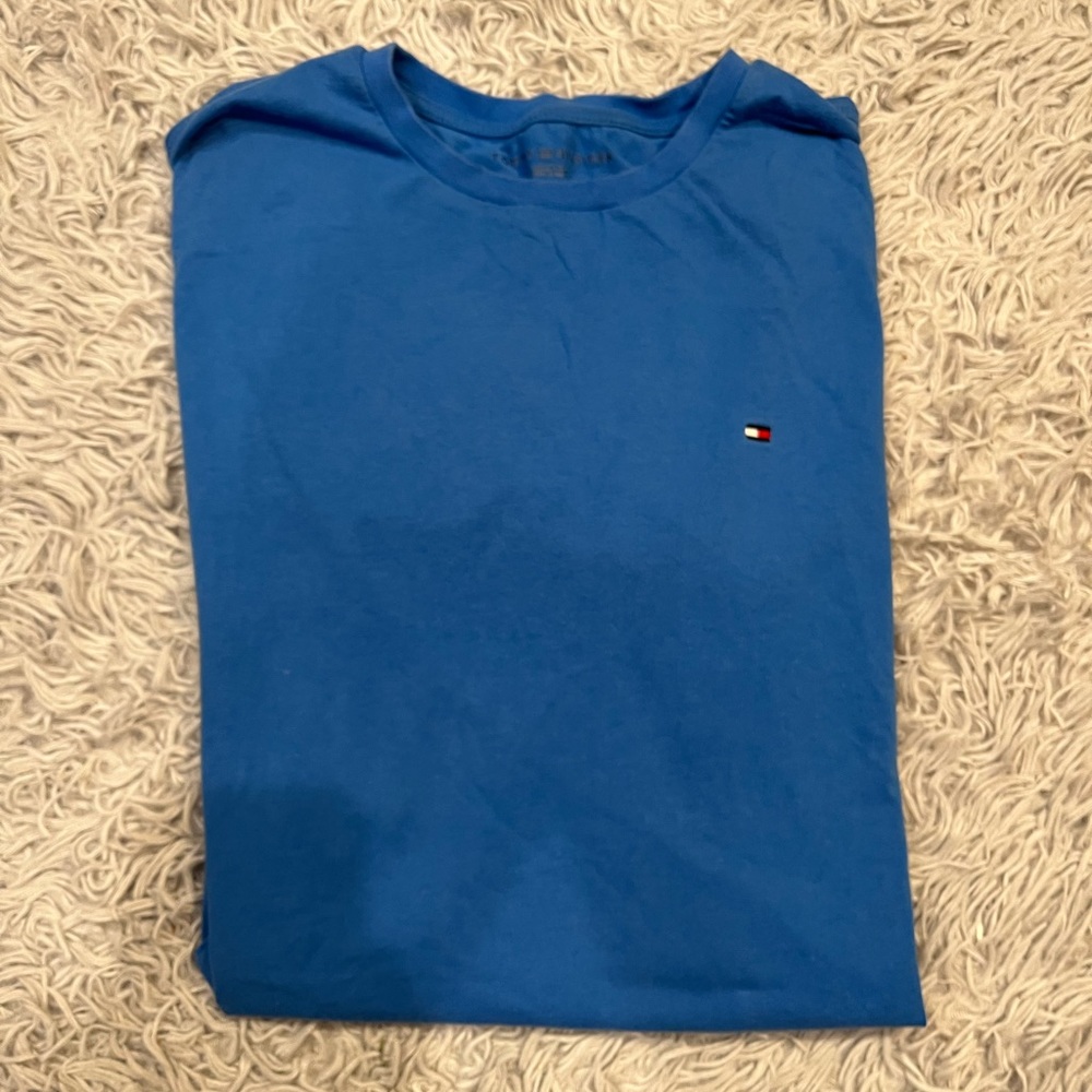 Tommy Hilfiger shirt